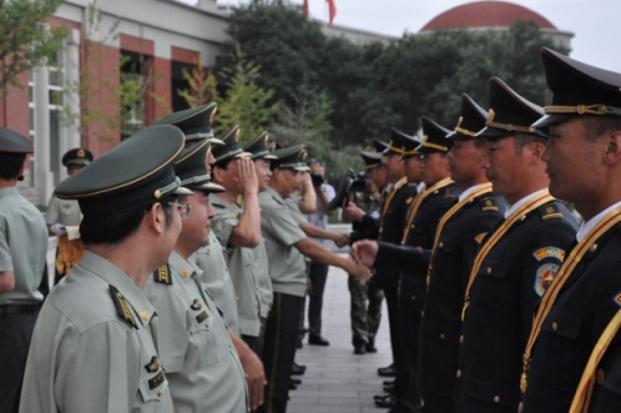 Хятадын Засгийн газраас жагсаалд оролцох цэргүүдэд ойн медаль гардуулжээ